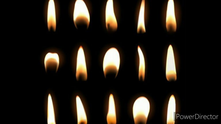 Atención plena en la estancia de velas: llamas; ceras y luminosidad suave