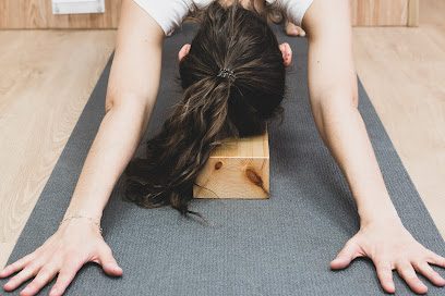 OMKARA YOGA Premià de Mar: Descubre el mejor centro de yoga para encontrar equilibrio y bienestar