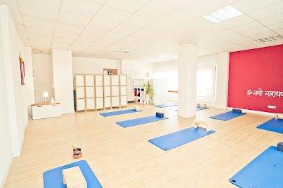 Centro Creciendo: Descubre el mejor centro de yoga para cuidar tu mente y cuerpo