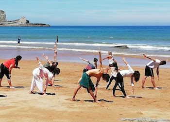 Retiros de yoga | Meditación | Ecstatic Dance Festival: Descubre la experiencia única en nuestro Centro de Retiro de Yoga