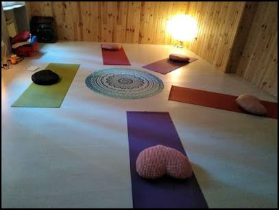 Espacio Presente: Descubre el Mejor Centro de Yoga para Comenzar tu Viaje hacia la Paz Interior