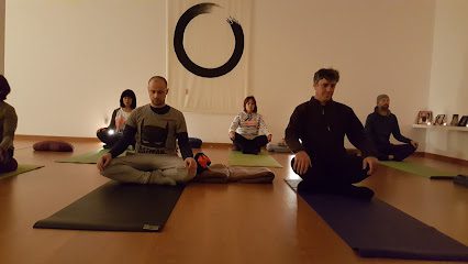 Centro Tai Loi Yoga – Goian- Tomiño: Descubre el equilibrio y bienestar en nuestro centro de yoga