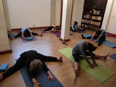 Yogasalud: Descubre los beneficios del centro de yoga líder en bienestar y salud