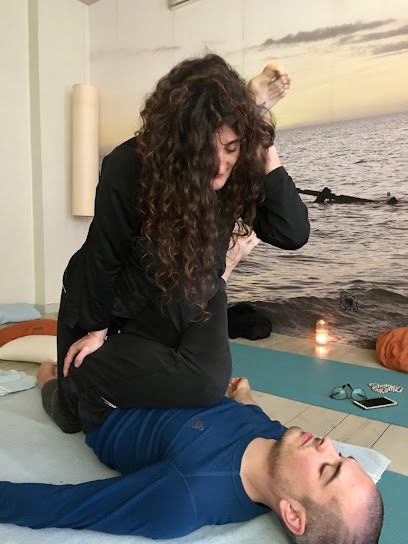 Centro de Yoga Yogibros: Descubre el equilibrio y bienestar en nuestro centro de yoga