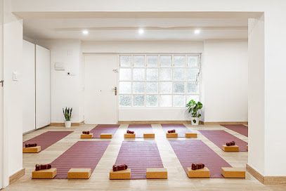 Viveyoga Estudio: Descubre el mejor centro de yoga para alcanzar un equilibrio pleno