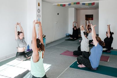 Janmai Yoga: Descubre el mejor centro de yoga para tu bienestar y equilibrio