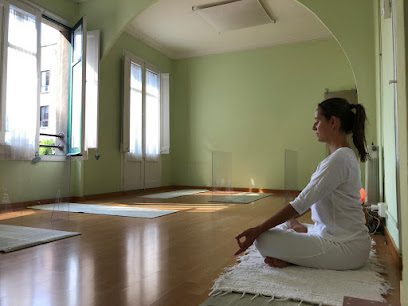 SER IOGA: Descubre el Mejor Centro de Yoga para Cuidar tu Cuerpo y Mente