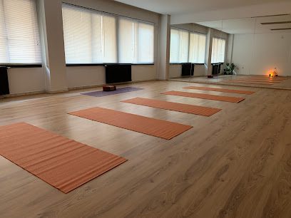 Yoga Maloka: El mejor centro de yoga para encontrar bienestar y equilibrio