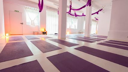 Diwali Yoga – Madrid Río: Descubre el mejor centro de yoga en Madrid