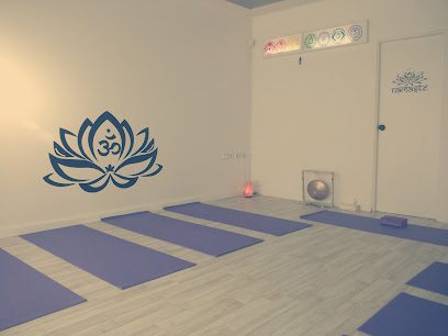 Centro Mandala Yoga Integral y Terapéutico: Descubre el Bienestar y Equilibrio con Nuestras Clases de Yoga