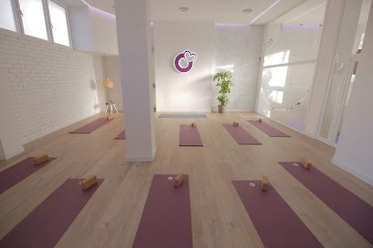 YOGA Sant Just: Descubre el mejor centro de yoga en Sant Just Desvern