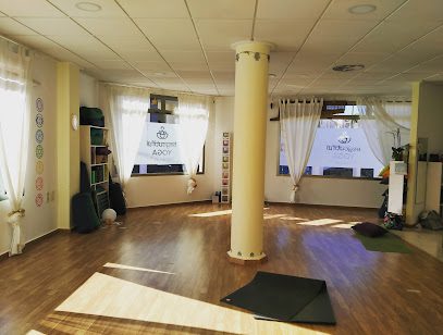 Beyoutiful Yoga: Tu centro de yoga para encontrar bienestar y equilibrio