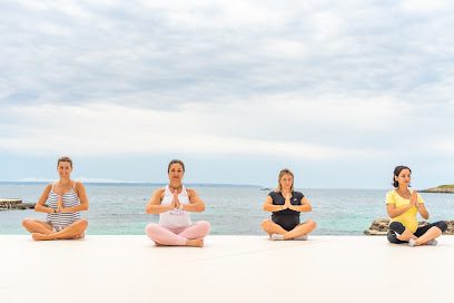 María Zazo Yoga: Descubre el mejor centro de yoga para encontrar paz y bienestar