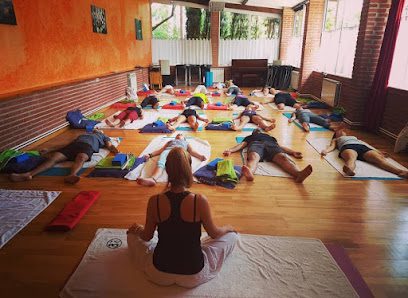 CENTRE DE HATHA IOGA CAROLINA DEBAT: Descubre el mejor centro de yoga