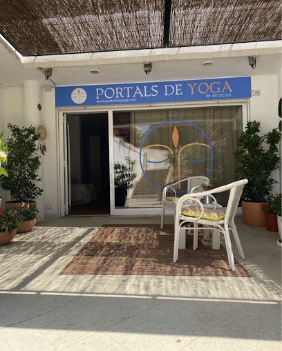 Portals de Yoga: Descubre el mejor centro de yoga para mejorar tu bienestar físico y mental